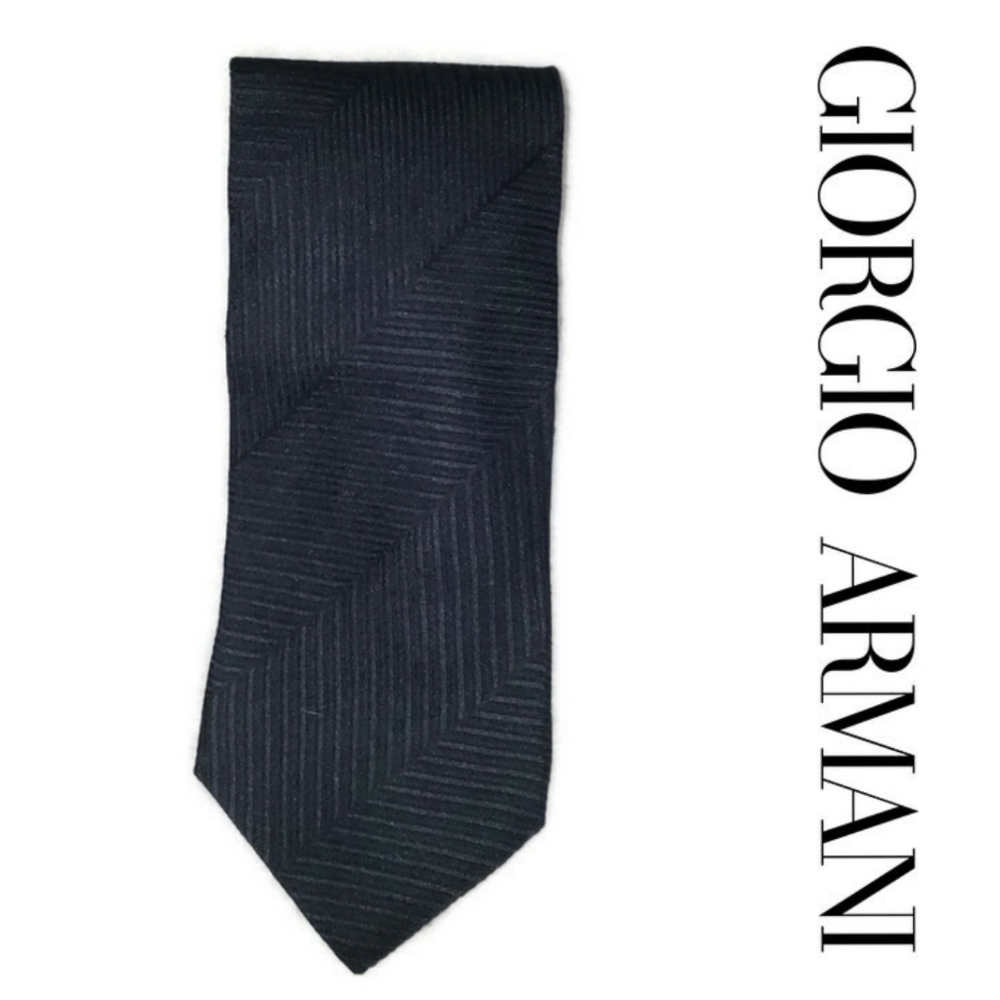 Giorgio Armani Cravatte navy blue neck tie
